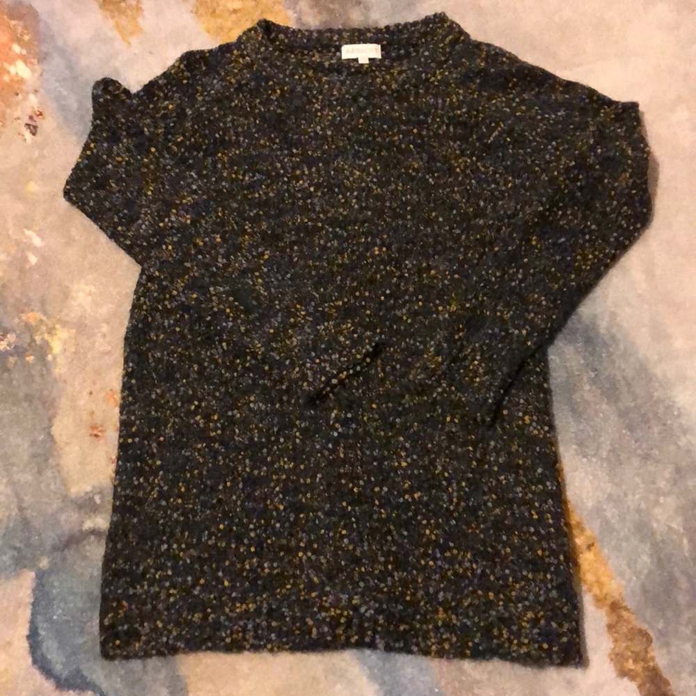 Evereve 2019 apricot sweater.